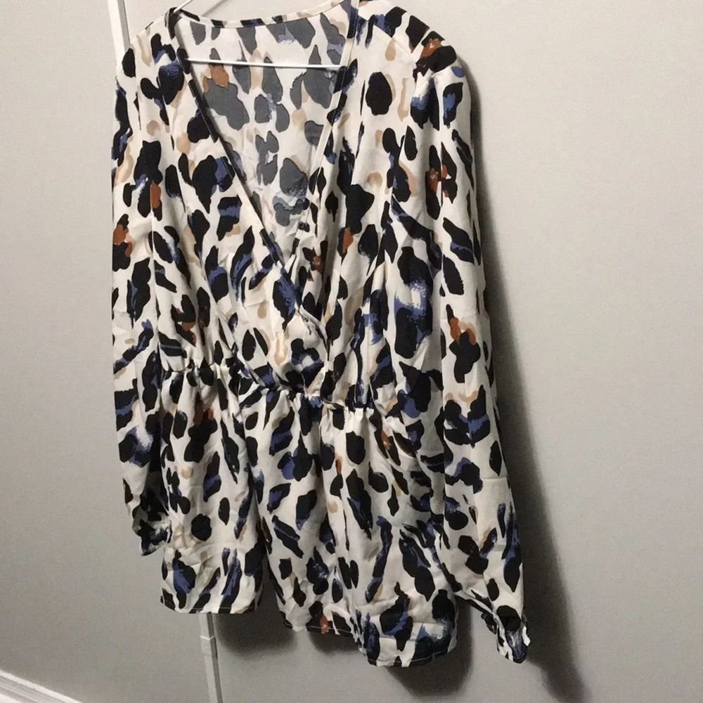Blouse - Picture 3 of 4